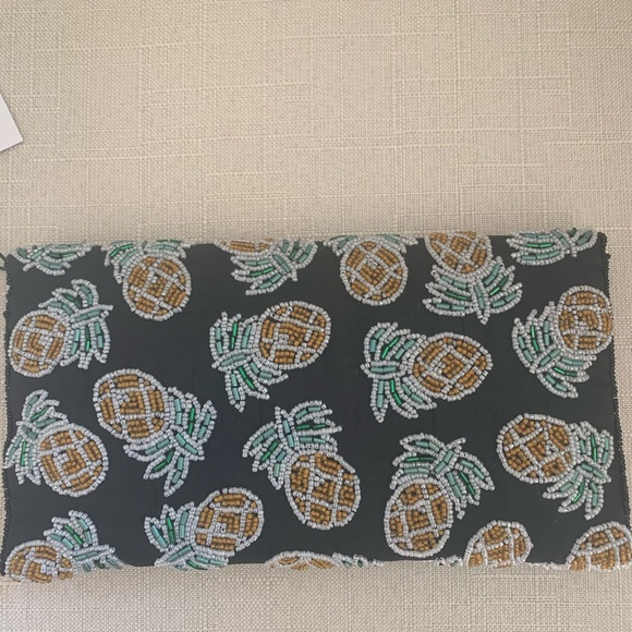 NWT- FROM ST. XAVIER TROPICAL Pineapple Clutch - Picture 4 of 6